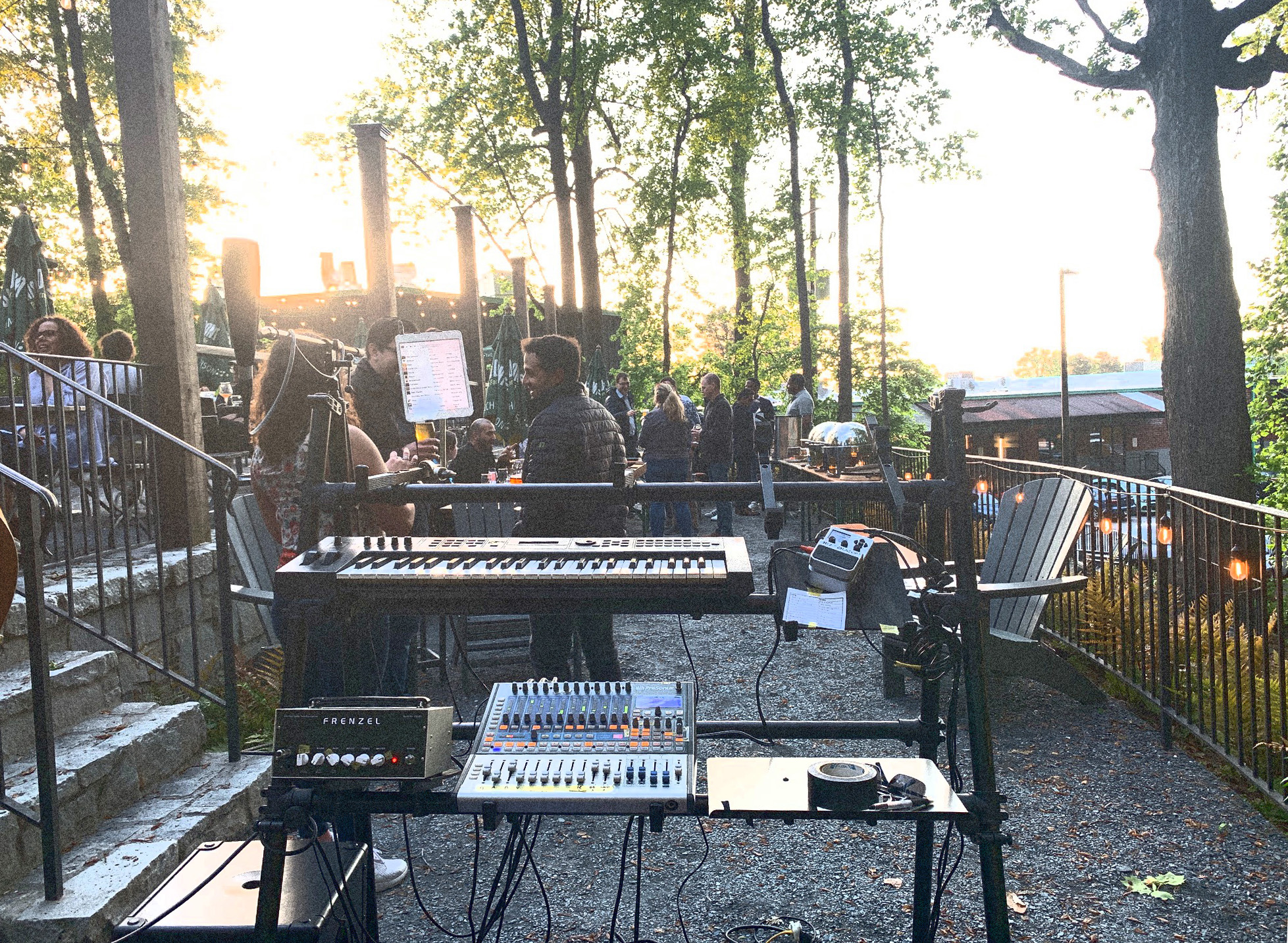 Mike McLeod performing at a beautiful Atlanta evening event